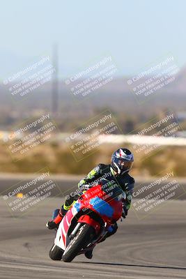 media/Jan-13-2024-SoCal Trackdays (Sat) [[9c032fe5aa]]/Turn 11 (1030am)/